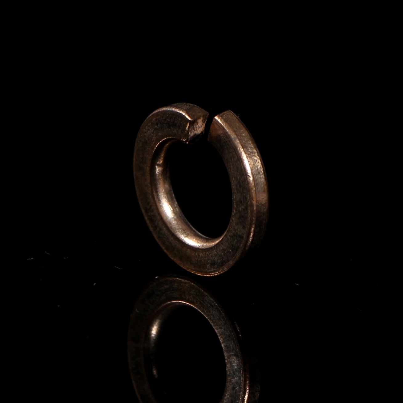 DIN 127 M10 im Vergleich zu anderen Sperrfeder-Optionen