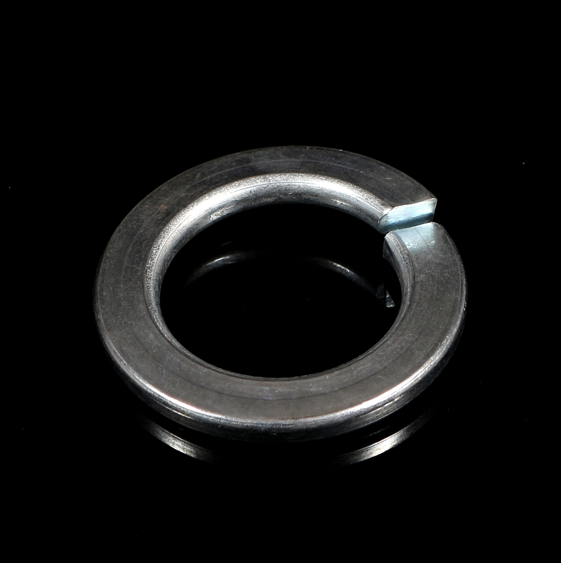 Die Bedeutung von Einzelwicklungs-Druckfedern in Befestigungsanwendungen