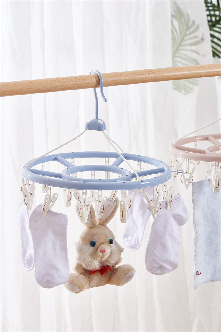 Hot Sale Circle Drying Hanger PP Pink Stand Round Hanger Rack for Underwear Bra and Socks with 18 Clips details