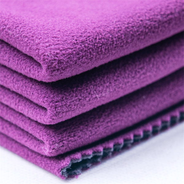 Soft shell forrado con polar