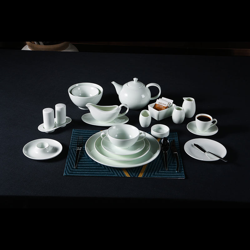 custom Nordic black white ceramic dinner tableware set restaurant home porcelain dinnerware set supplier