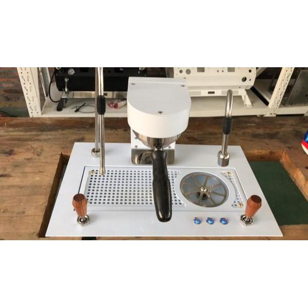 Zvyšte spokojenost Vašich zákazníků kávovarem nové generace