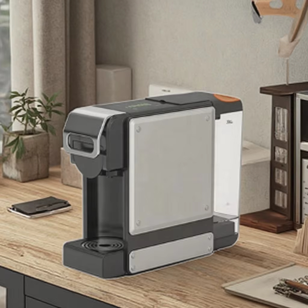 Turn your kitchen into a cafe with the top professional espresso machine for home.