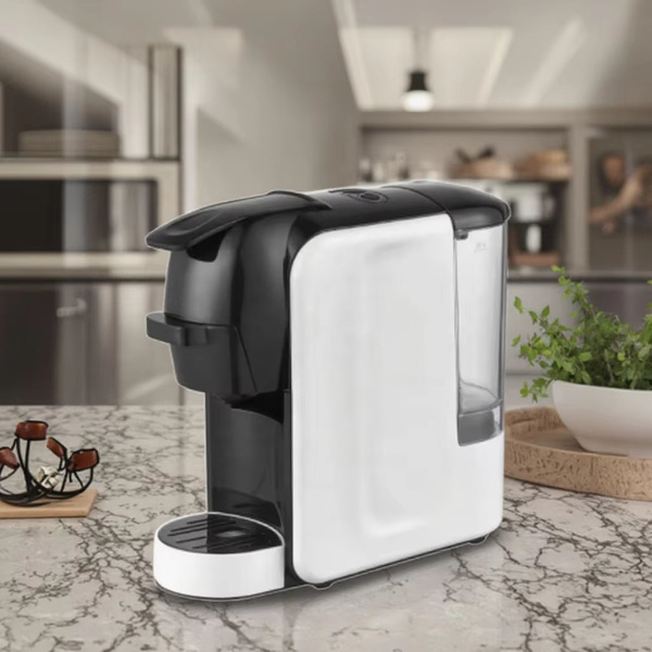 Eleva la tua routine mattutina con un delizioso caffè latte preparato dal nostro preparatore automatico.