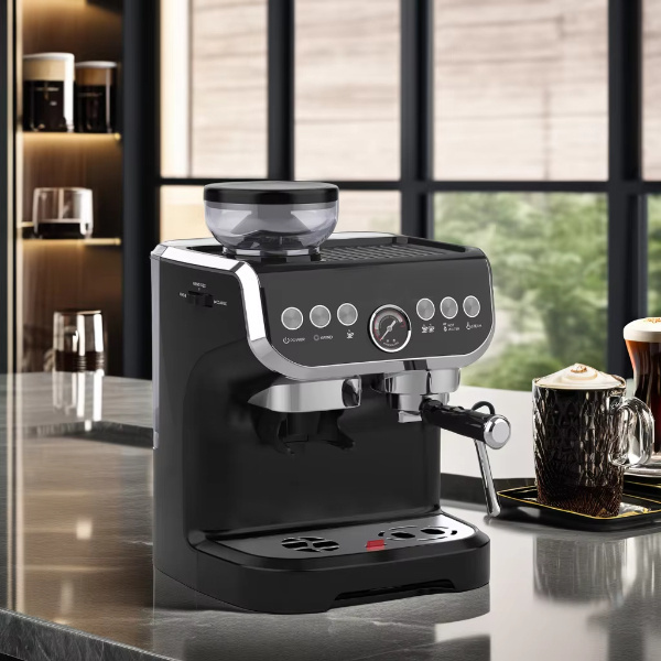 Disfruta los sabores intensos del espresso recién molido con esta práctica máquina