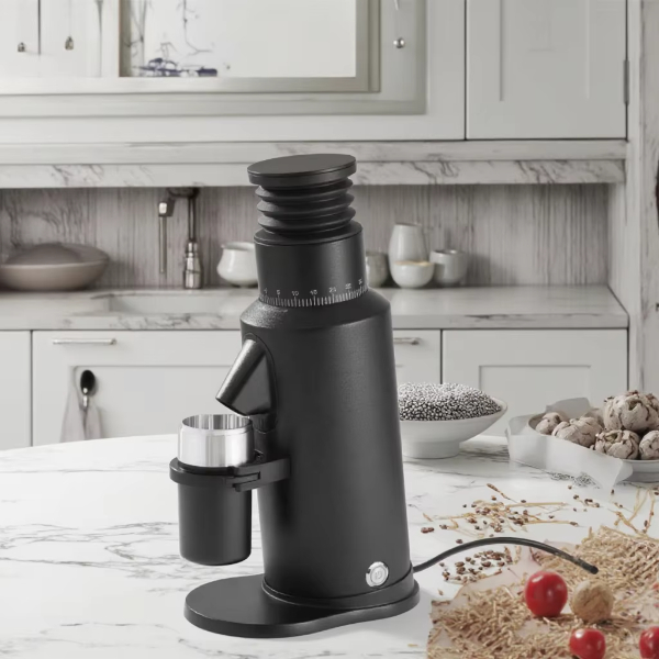 Préparez un meilleur café avec un petit moulin de haute qualité