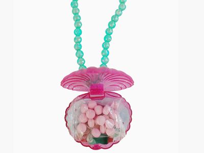 Safe plastic jewelry fashion bracelet toy popular among girls