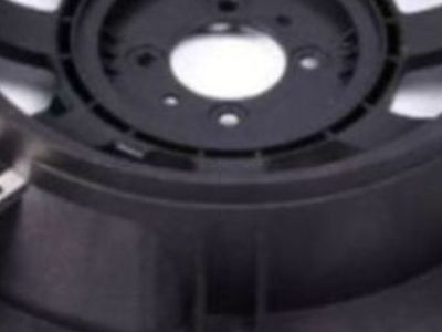How Plastic Parts Manufacturers Ensure Dimensional Accuracy