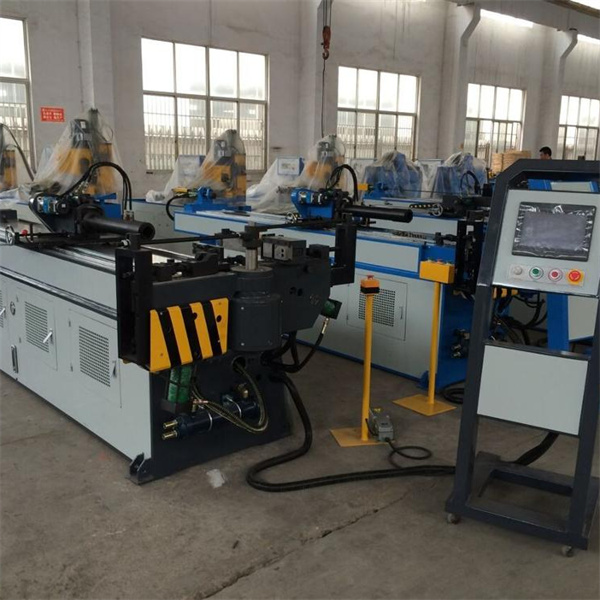 Mød dine produktionskonkurrenter med den mest avancerede rørskæremaskine på markedet