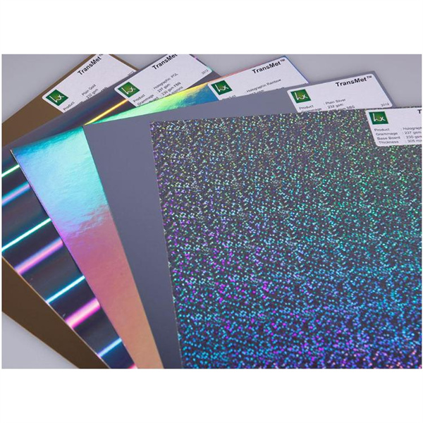 Geleneksel kağıdı bırakın, çevreye dost cardstock kullanarak karbon ayak izinizi azaltın.