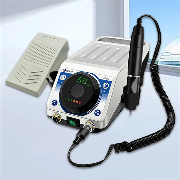 Niezastąpione wyposażenie salonu nail