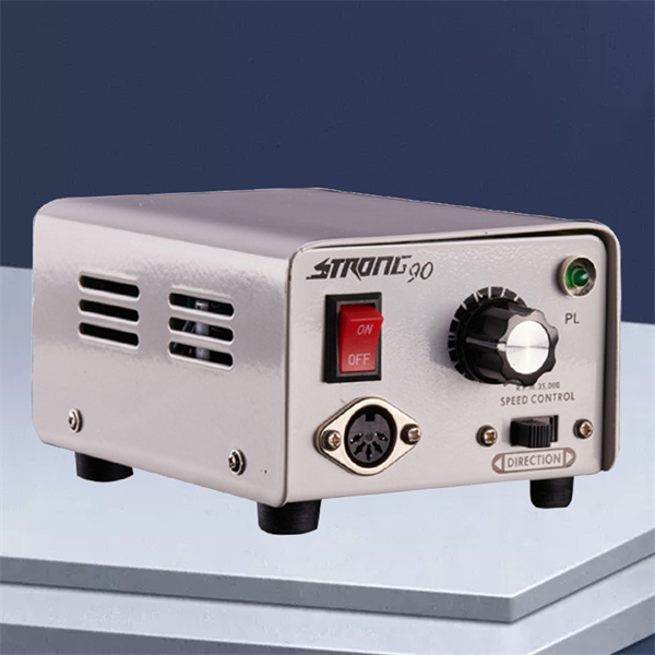 Prenosný nehtový súč na rýchle opravy