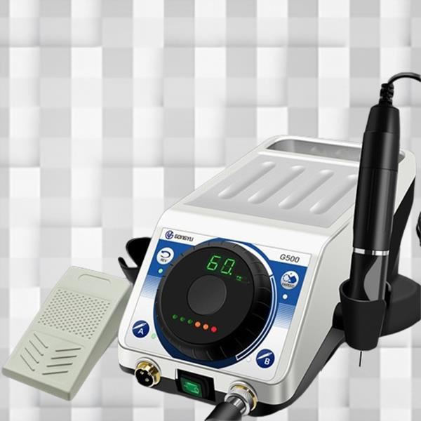 Fáisg Cén Fhad is Géill Iad a Thiocfadh Le gCéimeanna Spreagúla ar Ngnamh