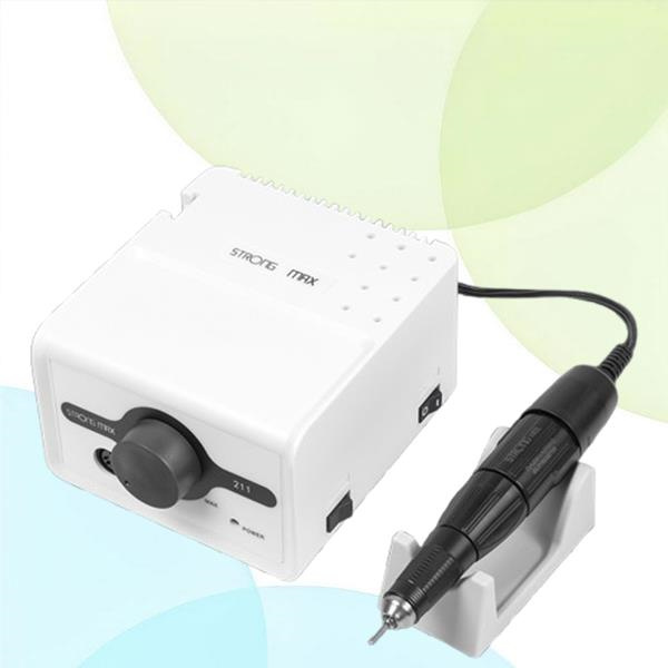 Preveďte svoje manikúrové skúsenosti s súčasnou manikúrovou stole