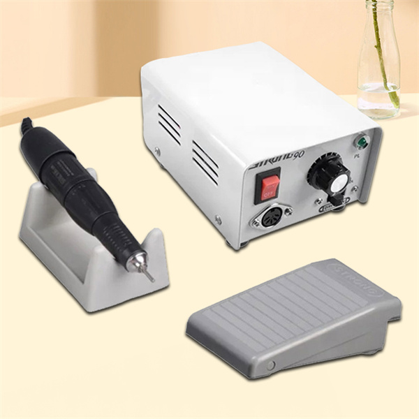 Hvor du kan kjøpe neglelakk i bulk til neglesalonger