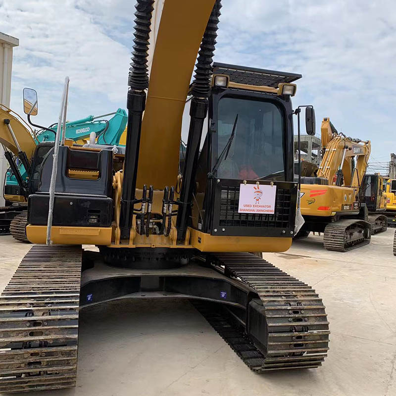 lindys - CAT320D