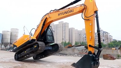 HYUNDAI 220