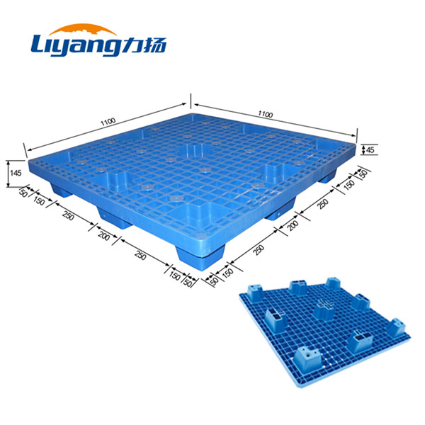 How white plastic pallets improve your warehouse operations.