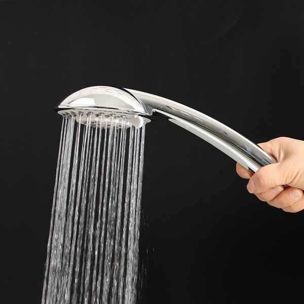 שלוט במים קשים והנותן הנאה מהSHOWER כמו שמעולם לא ידעת