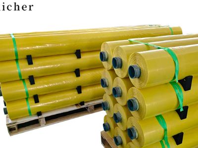 The Role of Transparent PE Stretch Film in Industrial Packaging