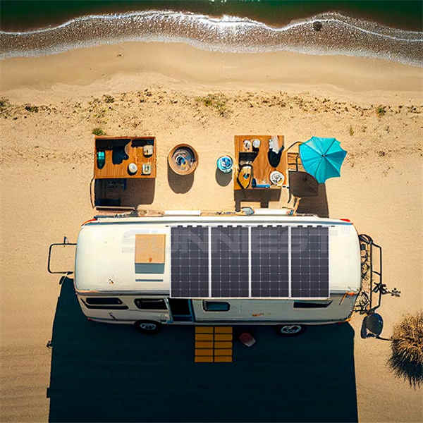 Innovatiewe Maniere om Soolarpaneel Film in die Lewe te Gebruik