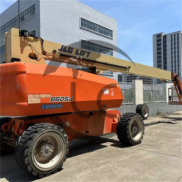 Jaga perahu Anda tetap aman dan terlindungi dengan lift teleskopik yang handal.