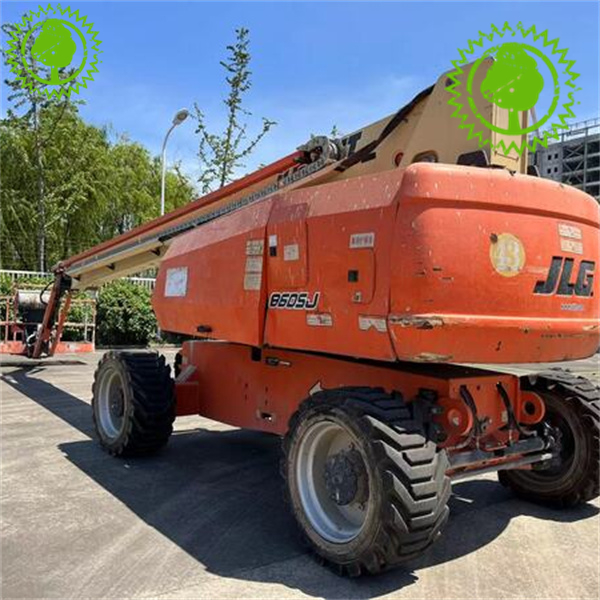 Platform yang aman dan stabil untuk pekerjaan pada ketinggian