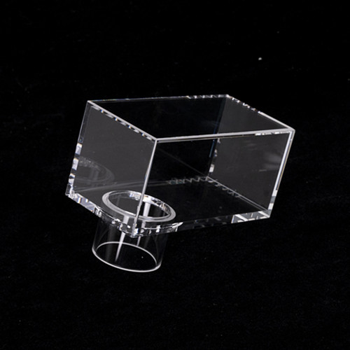 Lieli kvartsa garu šūni