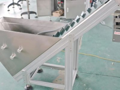 Custom Label Sticking Machine Solutions for Unique Product Shapes