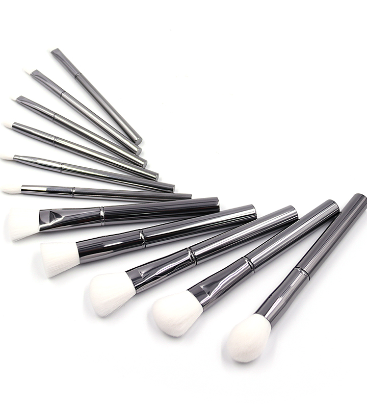 Joyo Cosmetic Makeup Brush Set: Your Complete Makeup Solution