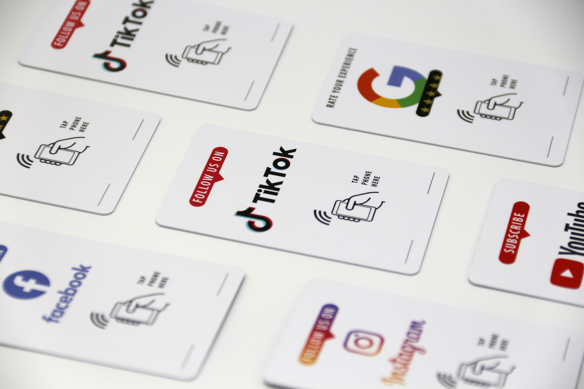 product hot selling smart  pvc nfc tap cards business rfid google review  card nfc-1