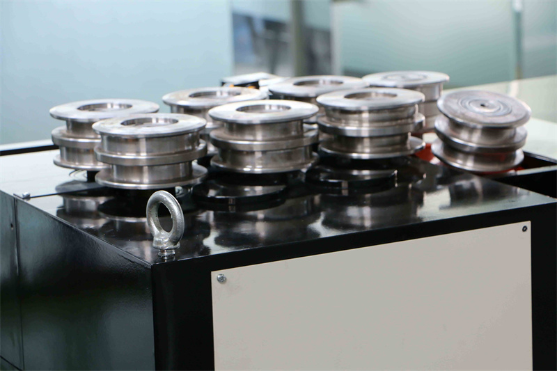 Карактеристике за уштеду времена ролл бар цеви за индустријске апликације