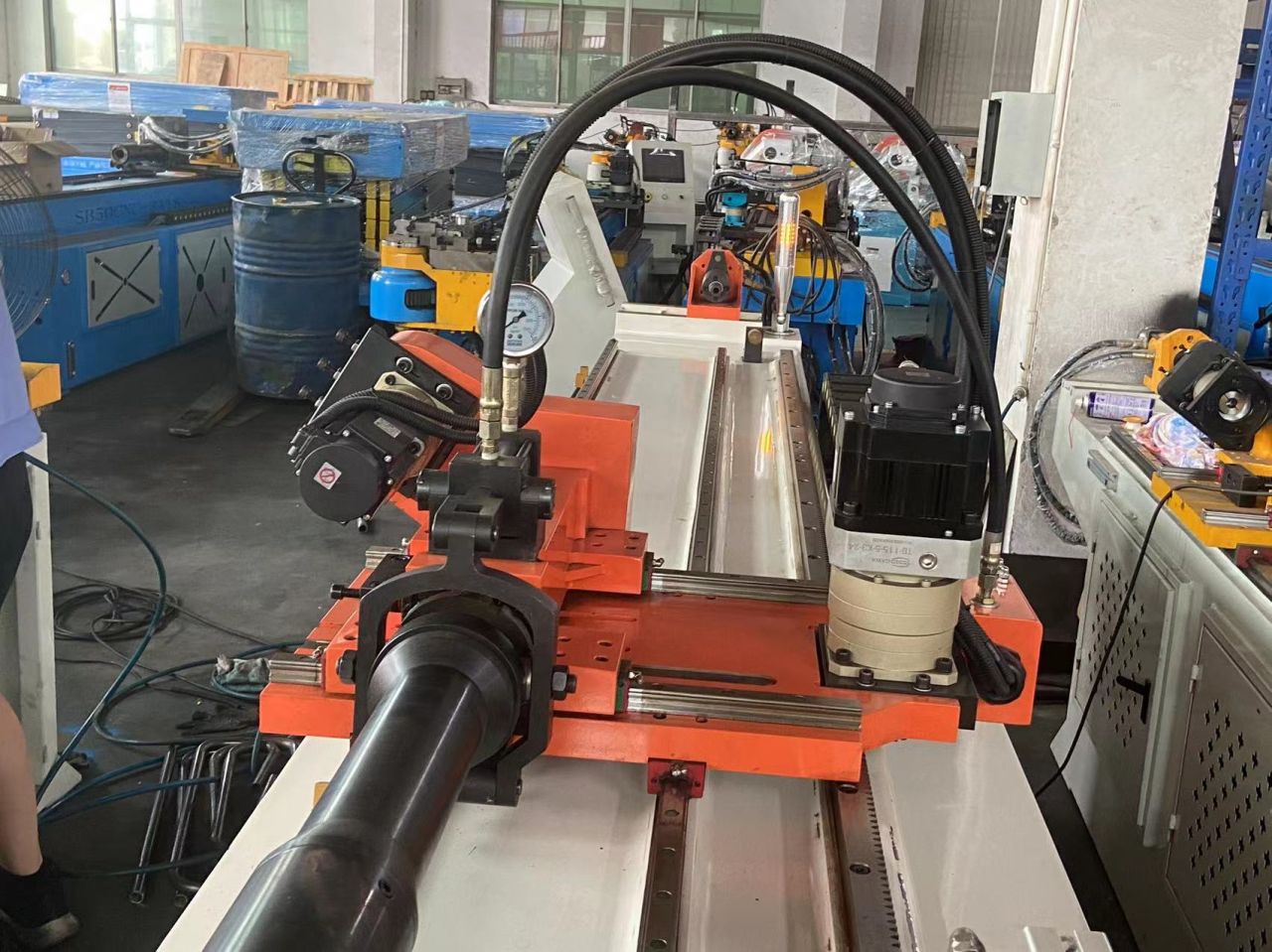 The advantages of CNC pipe bending compared to traditional methods