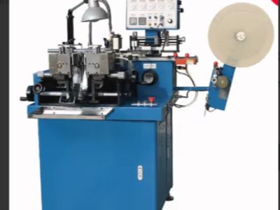 Top 7 Essential Textile Accessories Every Workshop Needs