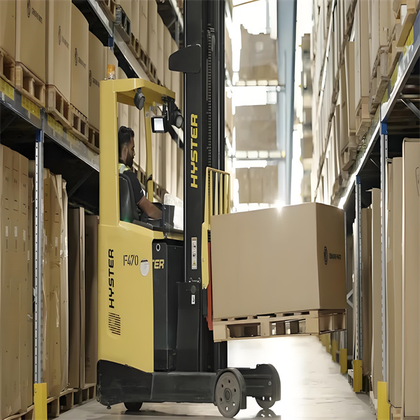 איך למצוא לעבוד עם ספקים פרטיים לשליחות