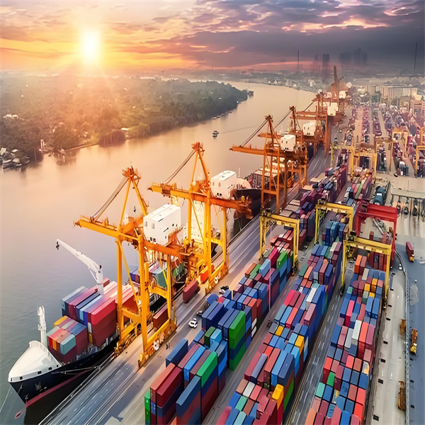 פתרונות פתרונות שליחות מהירים מספקי השליחות הישירה הטובים ביותר