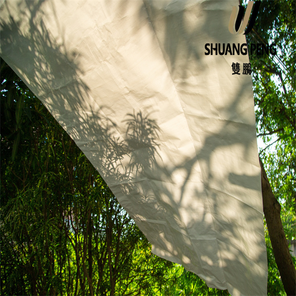 Сохраняйте безупречный вид вашего сада с помощью ткани для блокировки сорняков!