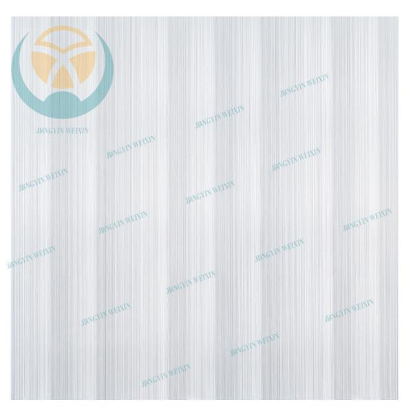 Experimenteu solucions econòmiques per a reformes de sostres comercials i residencials.