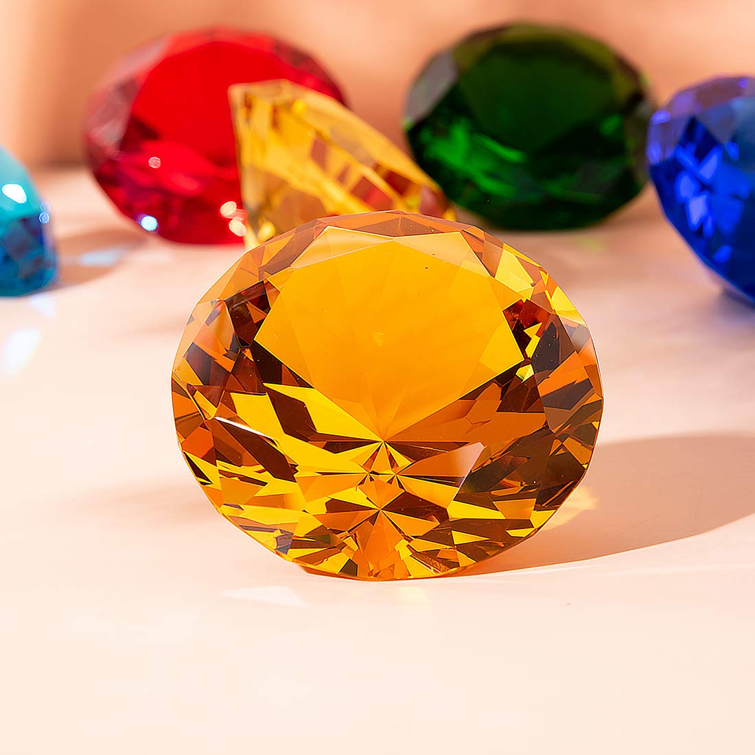 JY Wholesale Wedding Decorations Christmas Centerpieces Colorful Crystal Pink Diamond Paperweight supplier