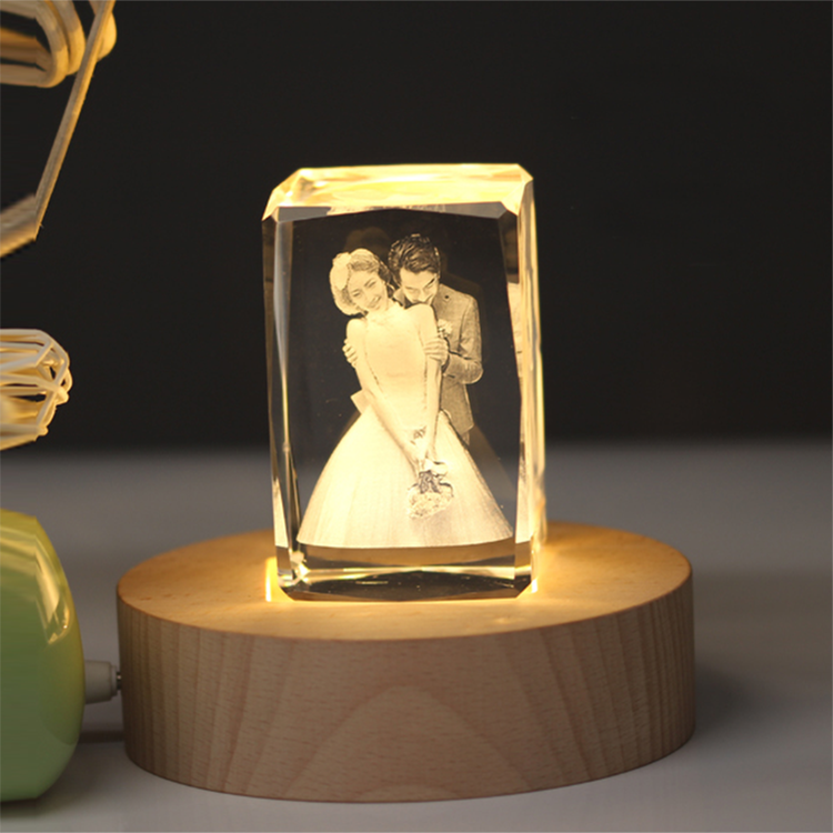 k9 crystal craft custom wholesale 3d laser Heart bride and groom crystal cube night light pedestal with decorative crystal cube factory
