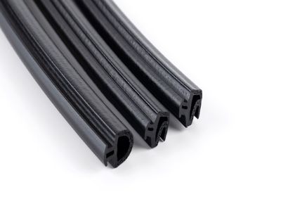 How to choose Valve Stem Seal materials for high-performance engines?