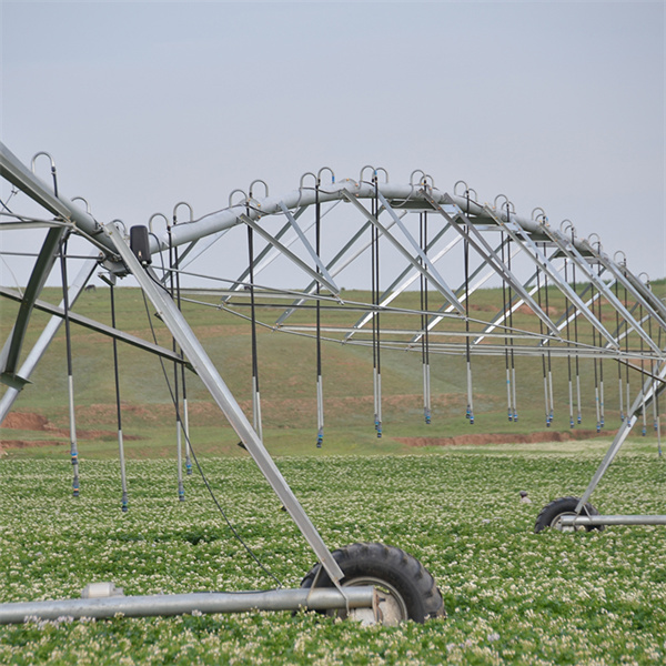Советы по экономии денег на расходах на поворотные поливальные системы