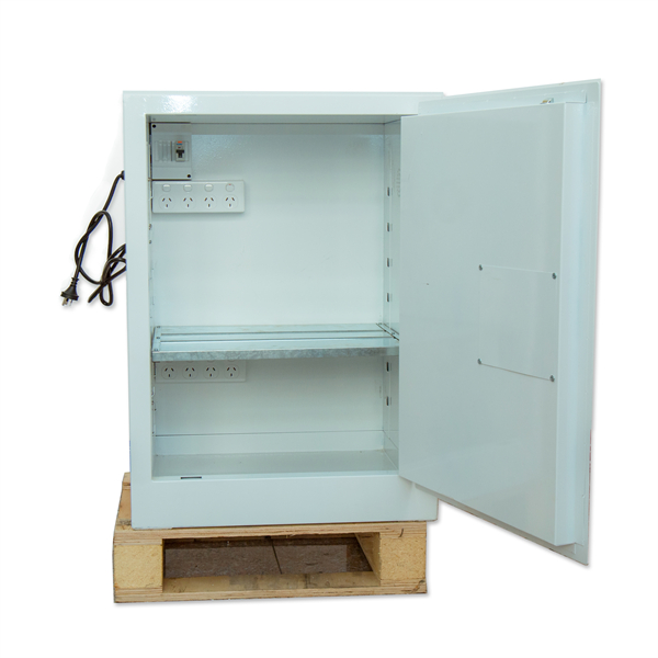 Halten Sie Ihre Schule oder Ihr Büro mit mobilen Lade-Schränken organisiert.