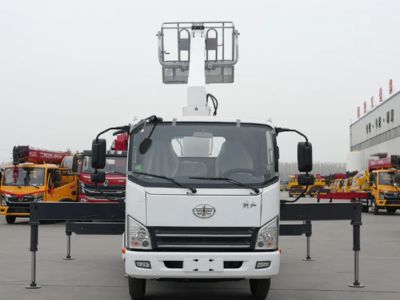 Why Choosing a Cheap Truck Crane Could Increase Your Maintenance Costs?