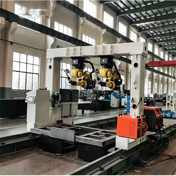 Menguraikan Biaya Implementasi Robot Las Industri