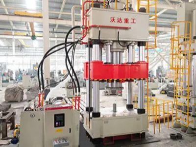 How a Metal Stretching Hydraulic Press Enhances Precision in Sheet Metal Production