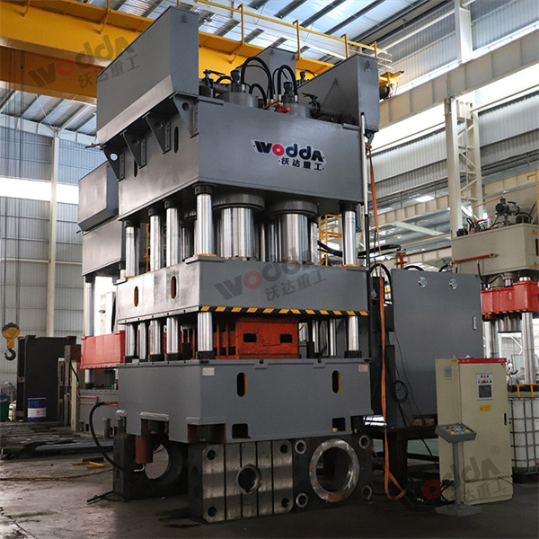 Τύπος μεγάλης καπακιτήτας για παραγωγή πινάκων θυρών υψηλής ποιότητας