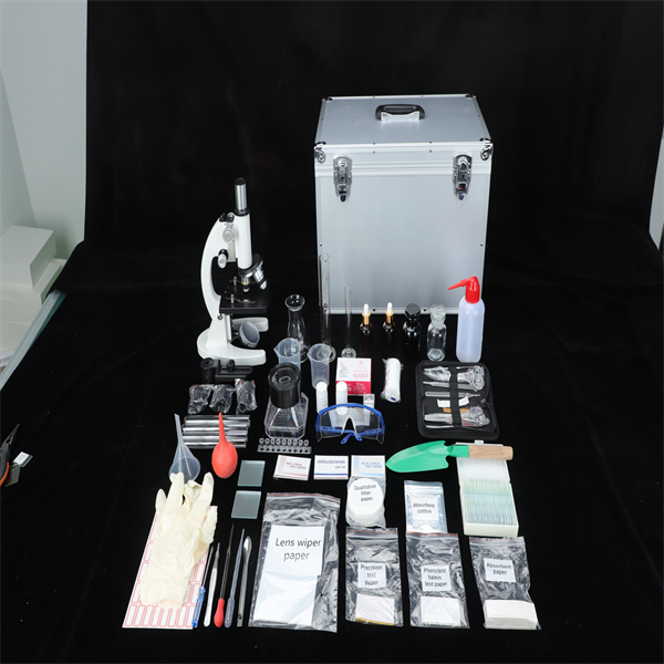 हमारे व्यापक जैविक प्रयोग टिकिट के साथ अपने आंतरिक वैज्ञानिक को छोड़िए