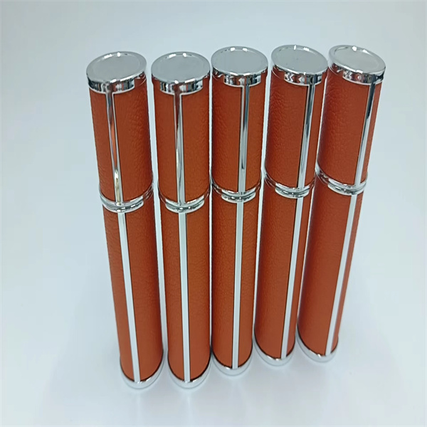 Saveti za putovanje sa vašim omiljenim kosmetičkim flašicama bezbedno