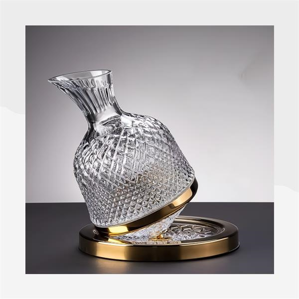 Запазете качеството на вашата напитка в елегантни стъклени декантери